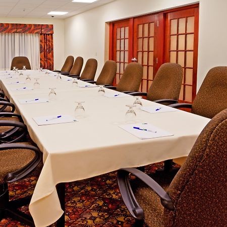 Holiday Inn Express & Suites Albany Airport Area - Latham By Ihg Esterno foto