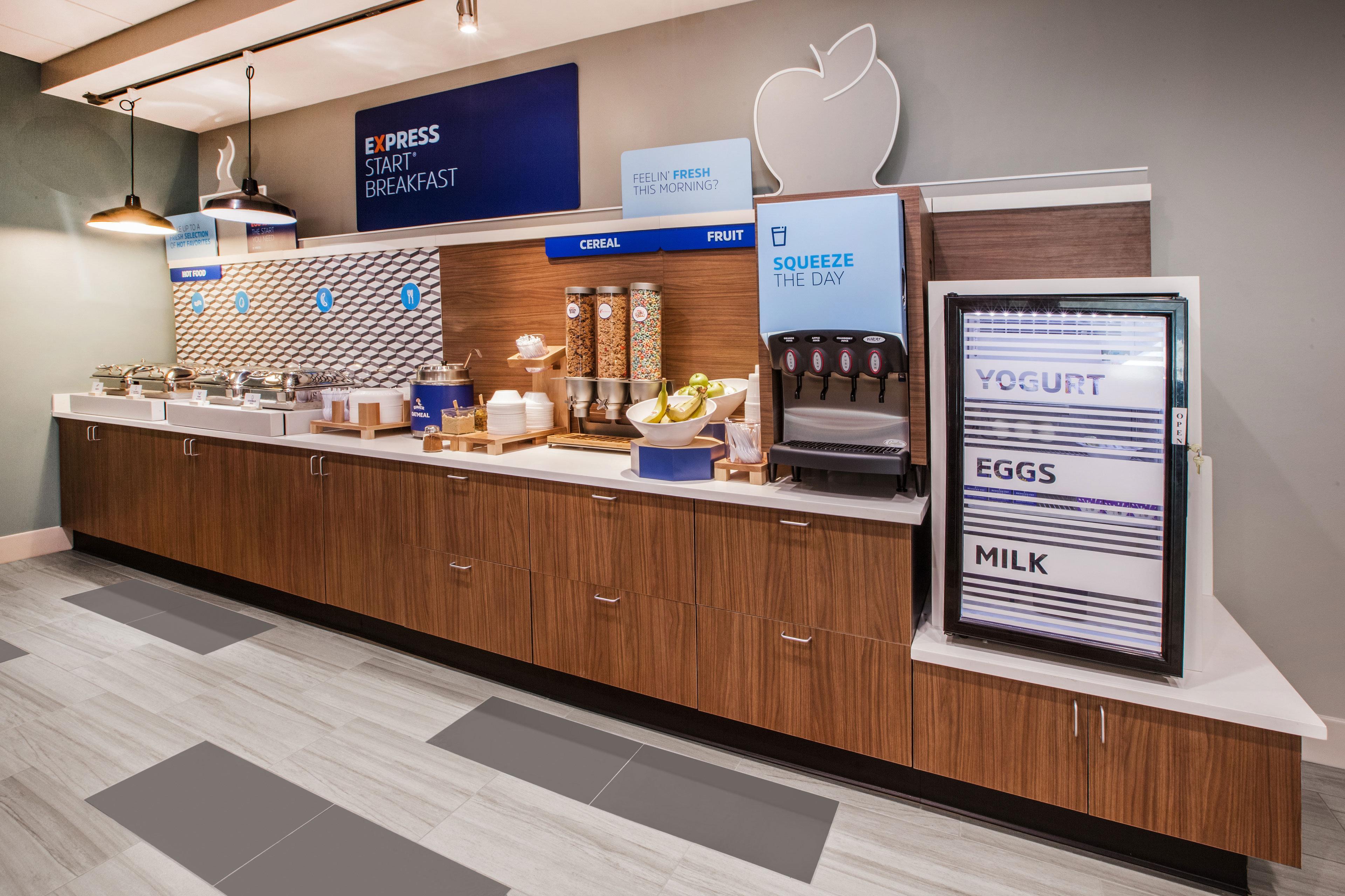 Holiday Inn Express & Suites Albany Airport Area - Latham By Ihg Esterno foto