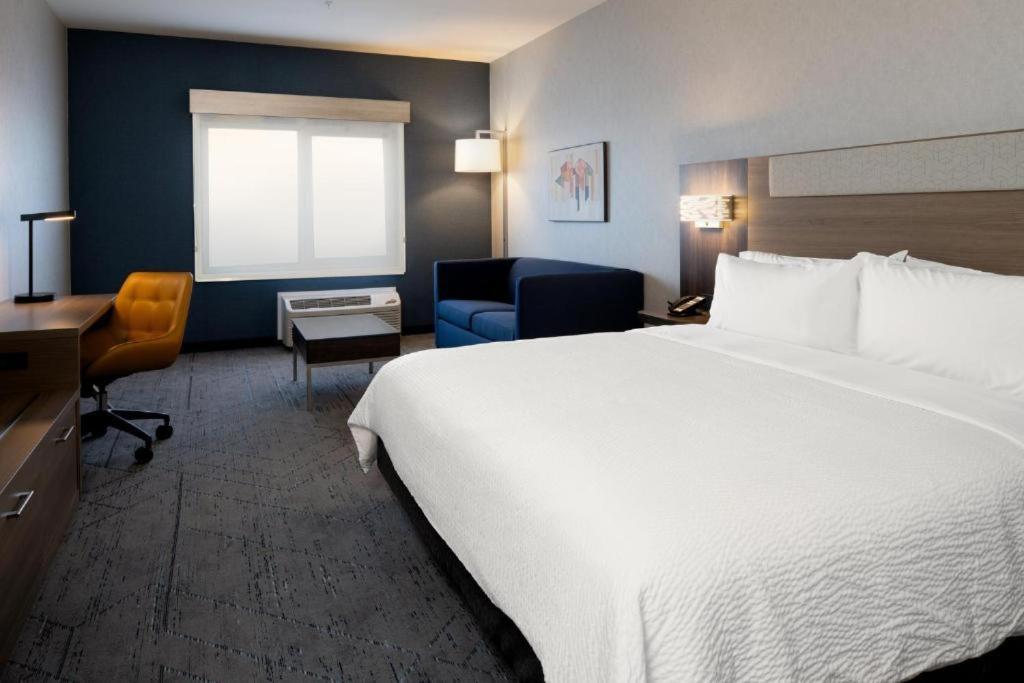 Holiday Inn Express & Suites Albany Airport Area - Latham By Ihg Esterno foto