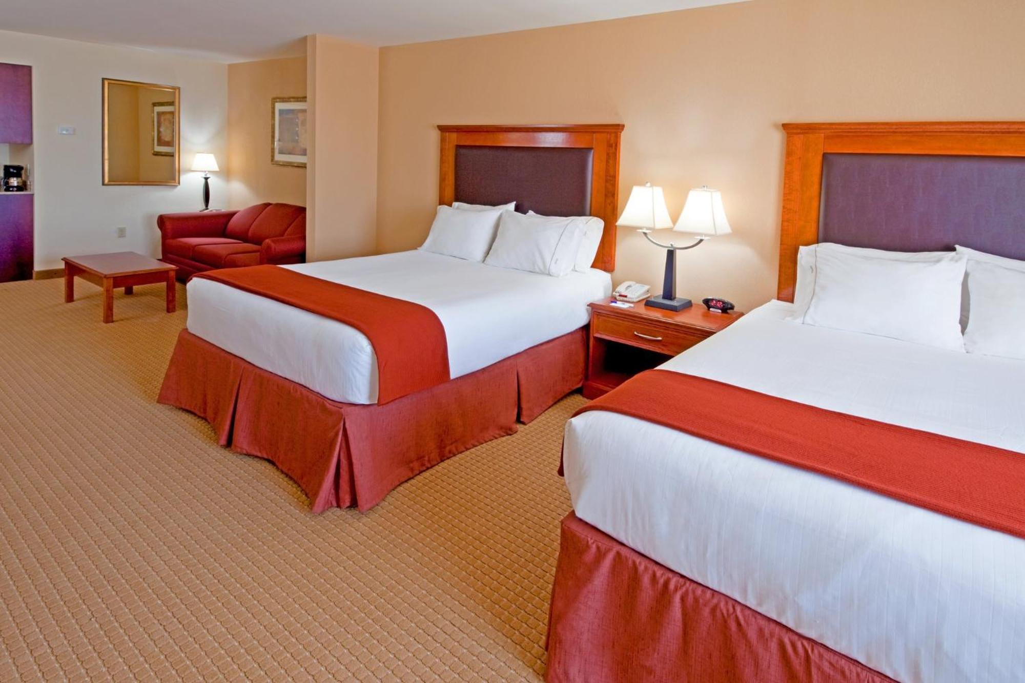 Holiday Inn Express & Suites Albany Airport Area - Latham By Ihg Esterno foto
