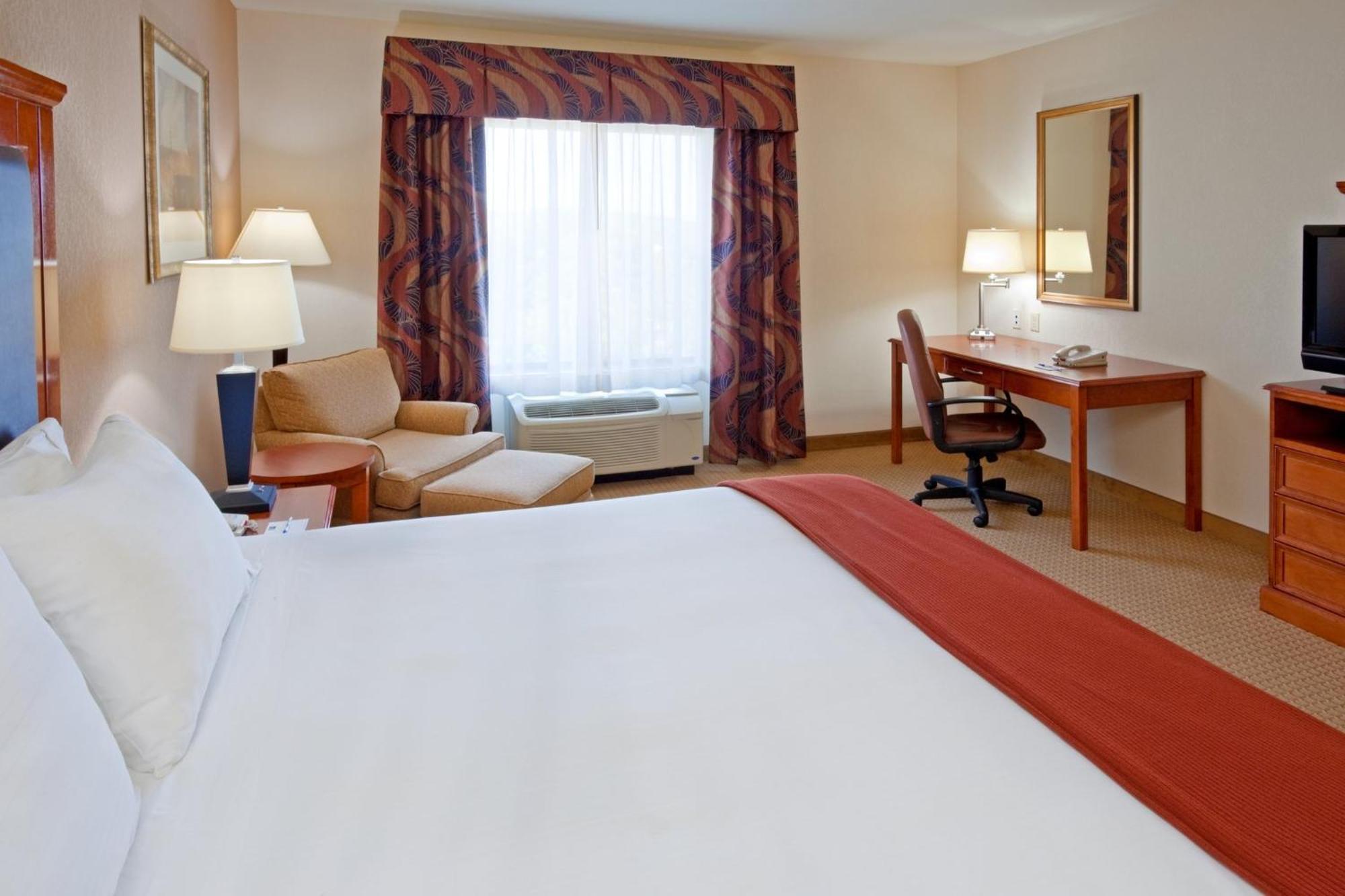 Holiday Inn Express & Suites Albany Airport Area - Latham By Ihg Esterno foto
